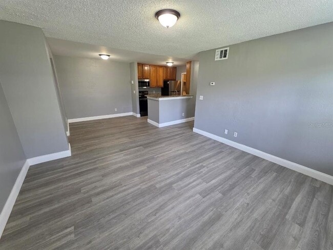 Building Photo - 6130 Westgate Dr