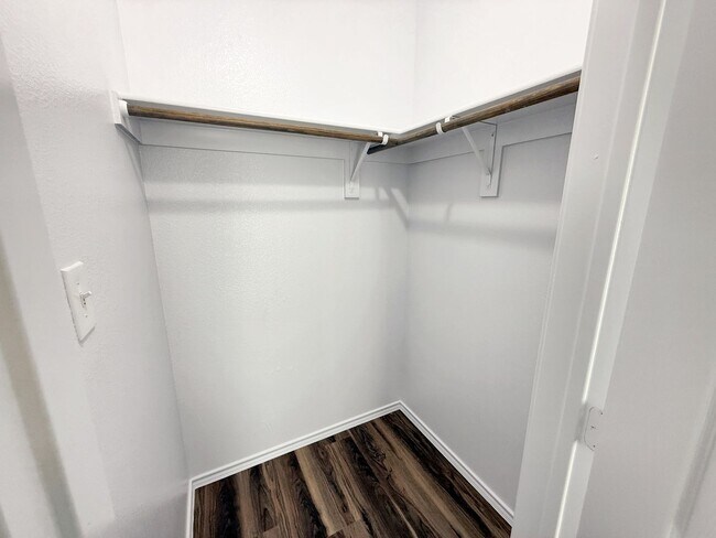 Building Photo - Stylish 3-Bedroom, No-Carpet Living with Flexible Move-In Terms in Princeton, TX