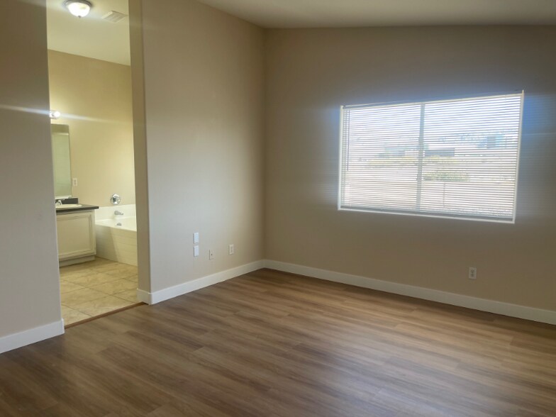 Building Photo - 6726 Montezuma Castle Ln