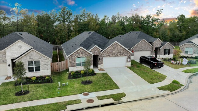 Building Photo - 387 Westlake Terrace Dr