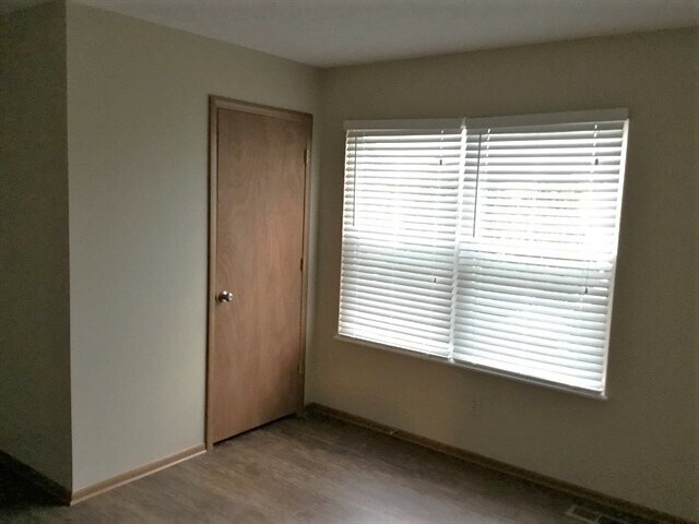 Building Photo - 35 Wrens Nest Ct