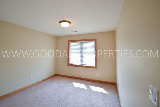 Building Photo - Spacious 4-Bedroom Johnston Home with 3-Car Garage