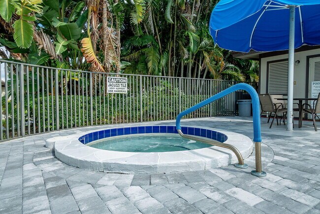 Building Photo - 13321 Polo Club Rd