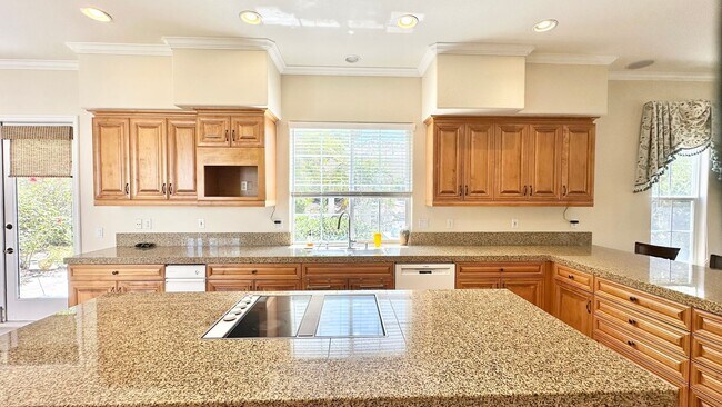 Building Photo - Stunning Two-Story Estate Home in the Gated and Lovely Champagne Crest Community of Fallbrook!