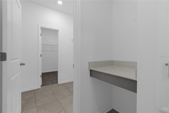 Building Photo - 1406 Brentwood Dr