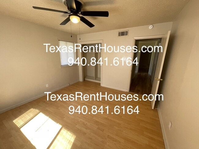 Building Photo - Amazing Neighborhood! Walking Distance to Fain School!