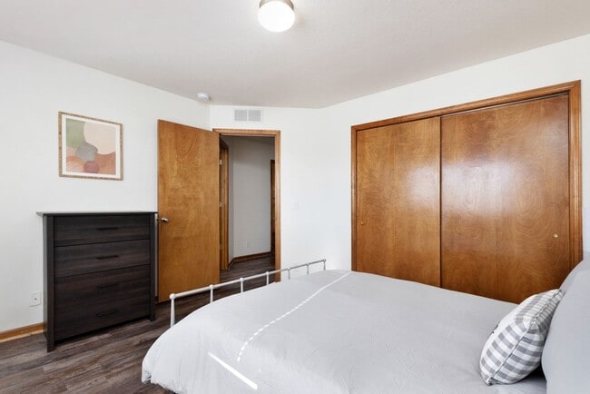 Building Photo - Quality Home Management
