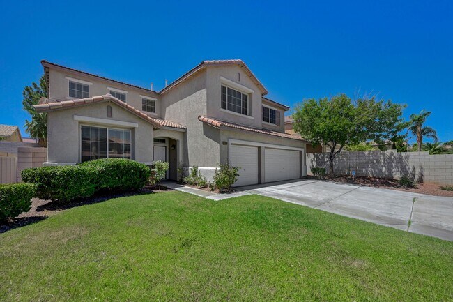 Building Photo - A Fabulous 4 Bedroom Home with a Sparkling...