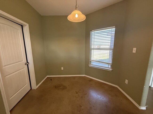 Building Photo - 3202 Rockwall Dr