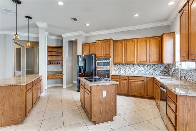 Building Photo - 2913 Bellerive Dr