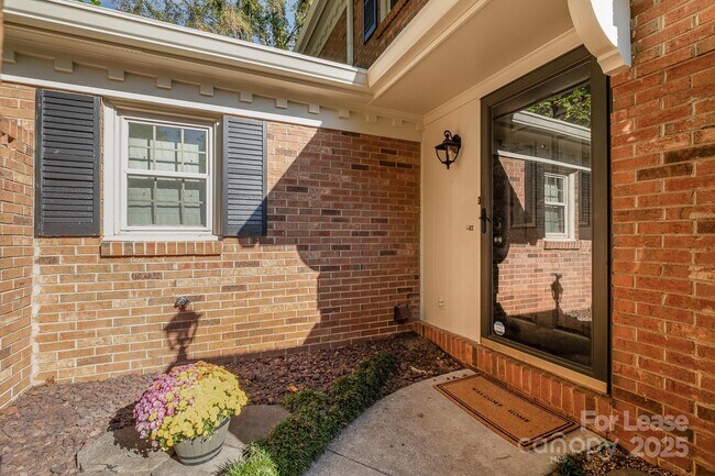 Building Photo - 9005 Nolley Ct