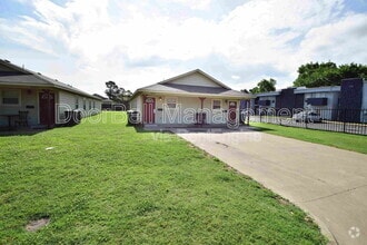 Building Photo - 6013 S Madison Pl