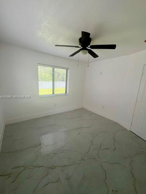 Building Photo - 12020 W Golf Dr