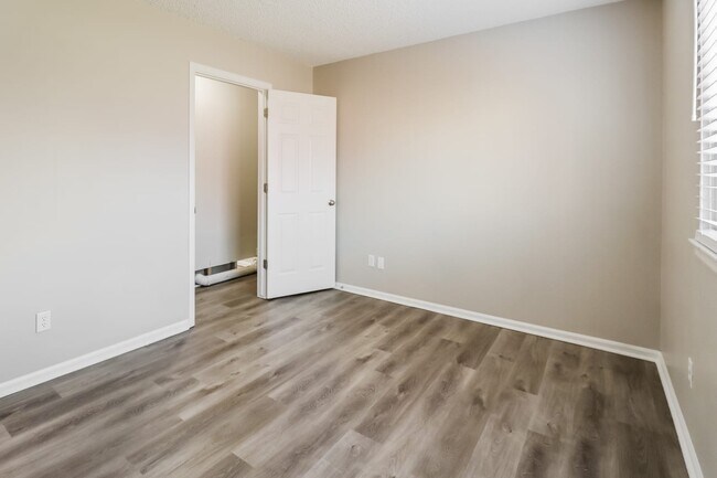 Building Photo - 37 Pierce Street