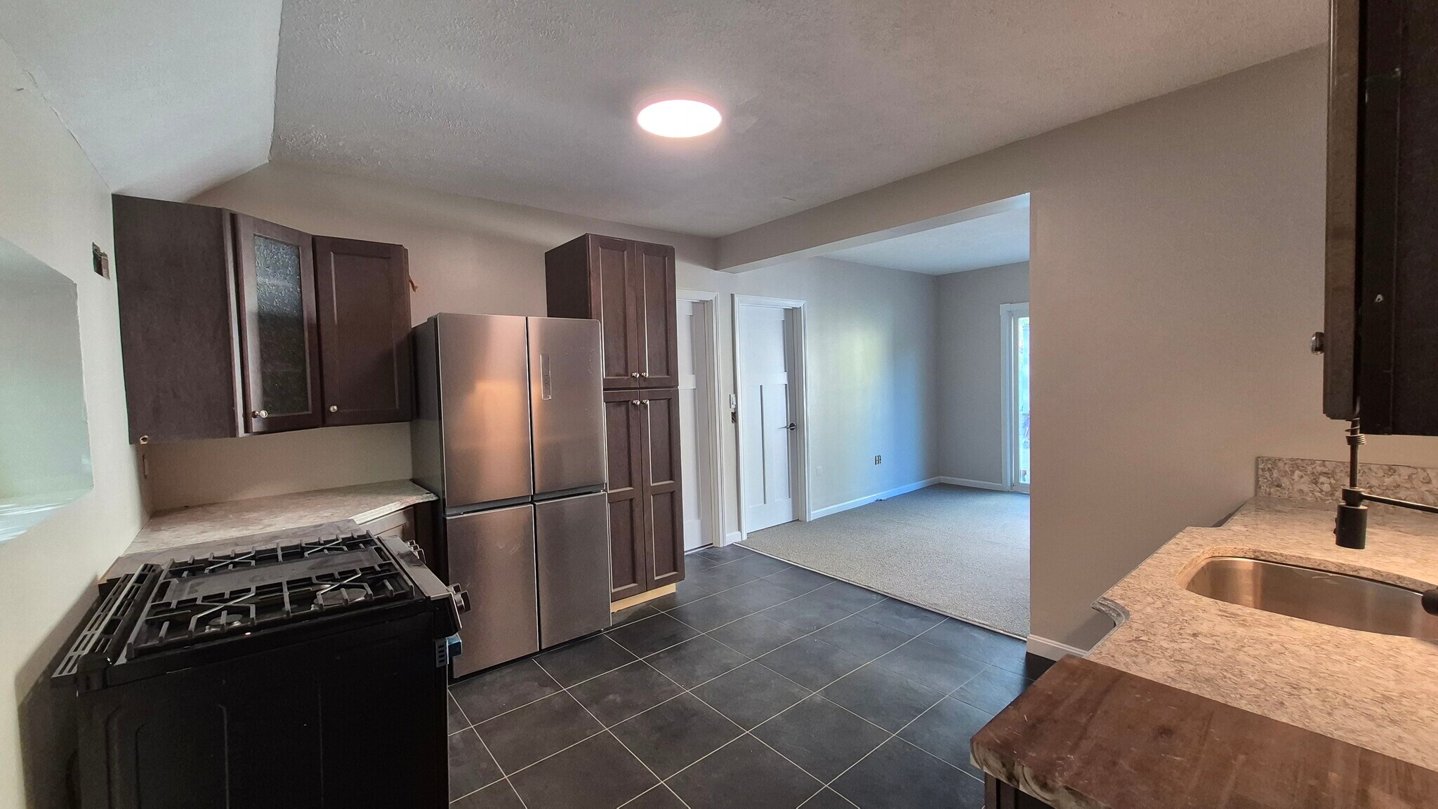 Kitchen/LR - 9 Beech St