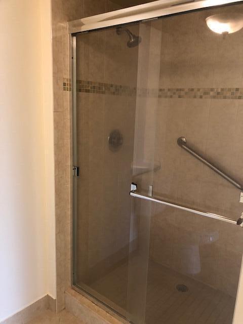 Building Photo - 6217 Balboa Cir