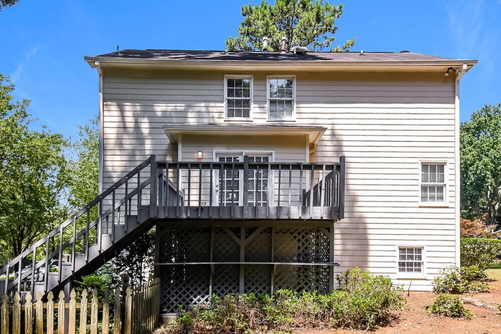 Building Photo - 4936 Condor Pl NE