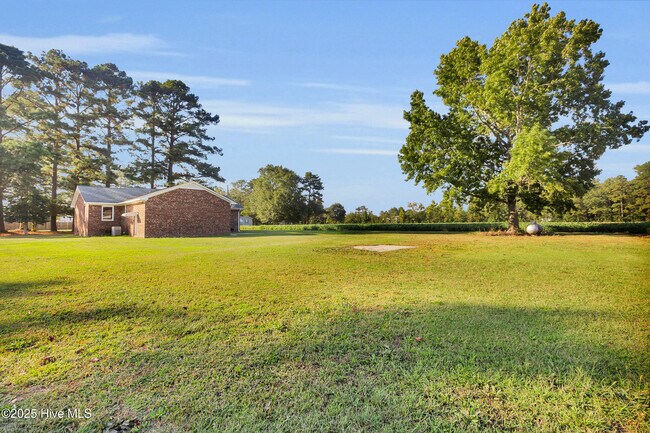 Building Photo - 209 McCoy Ave