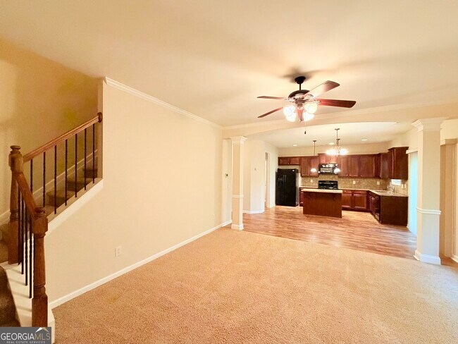 Building Photo - 260 Ascott Ln