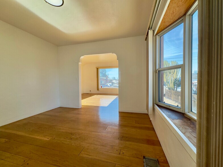 Building Photo - 2307 107th Ave