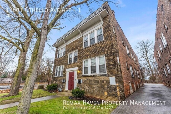 Building Photo - 13601 Othello Ave