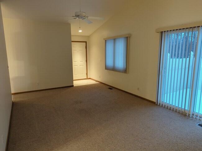 Building Photo - 1301 Jay St