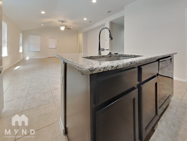 Building Photo - 20216 Boggy Ford Rd