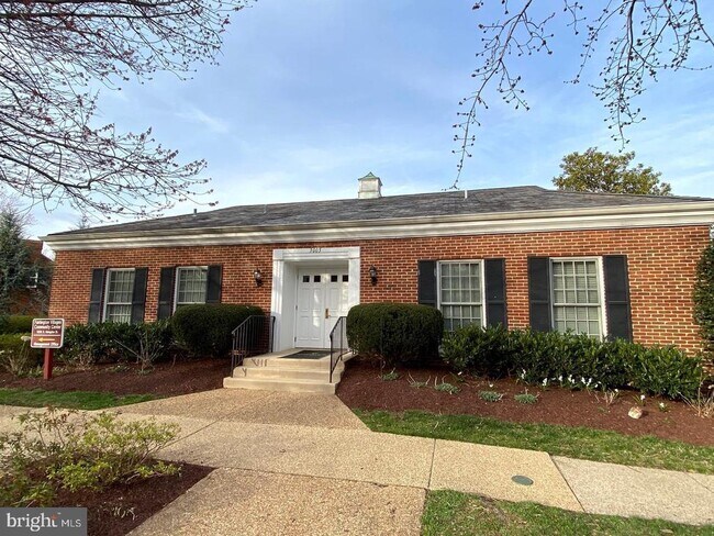 Building Photo - 2883 S Abingdon St