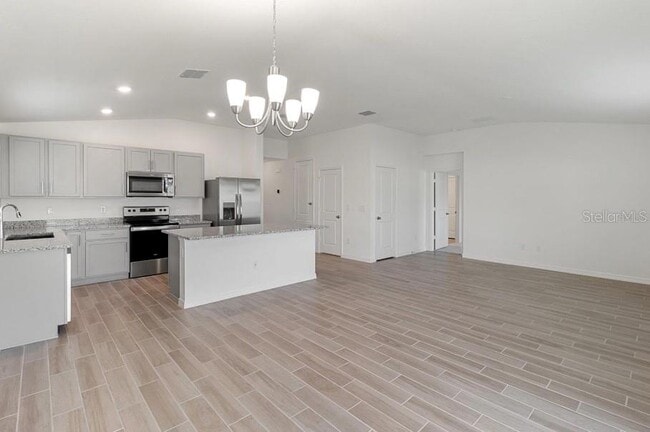 Building Photo - 1237 Denali Dr