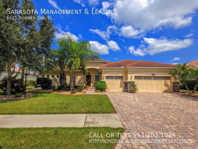 Primary Photo - 4 Bed 3 Bath with Den Executive Pool Home ...