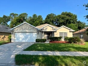 Building Photo - 4310 SW 57th Ave