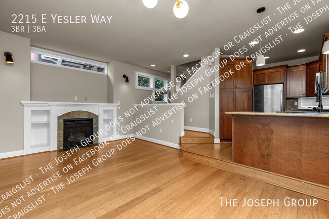 Building Photo - 2215 E Yesler Wy