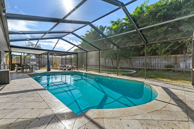 Building Photo - 11312 112th St N