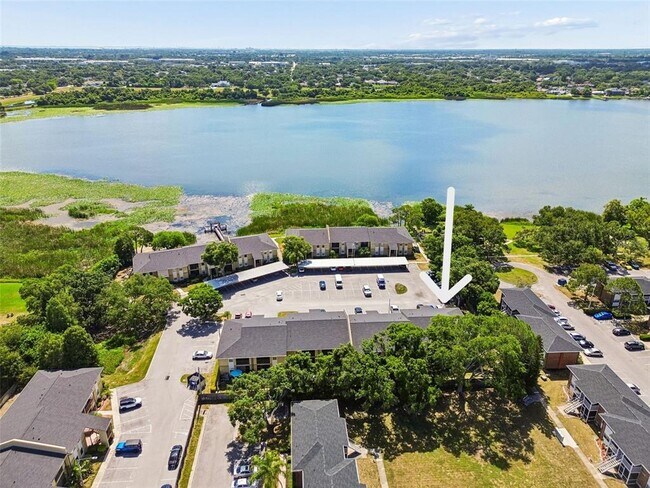 Building Photo - 10100 Sailwinds Blvd N