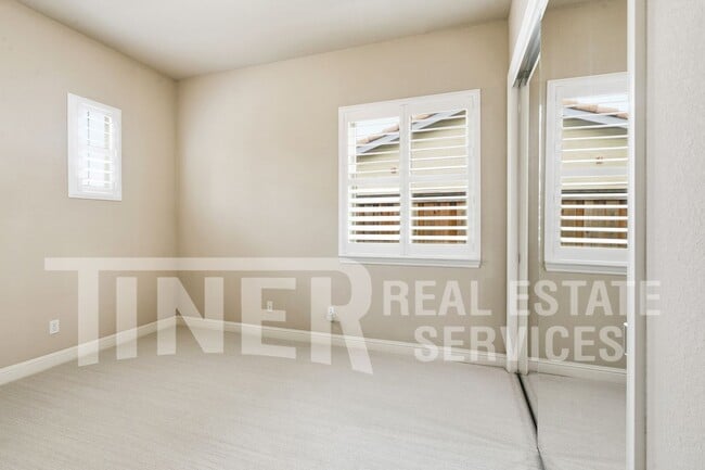 Building Photo - 3550 Coyote Rd