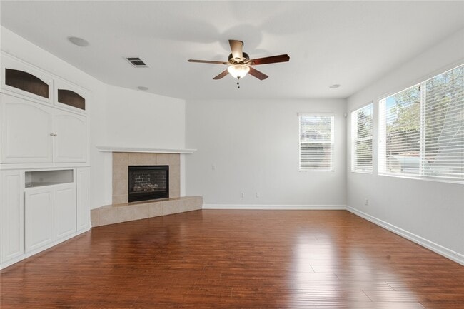 Building Photo - 1605 Rivendel Dr