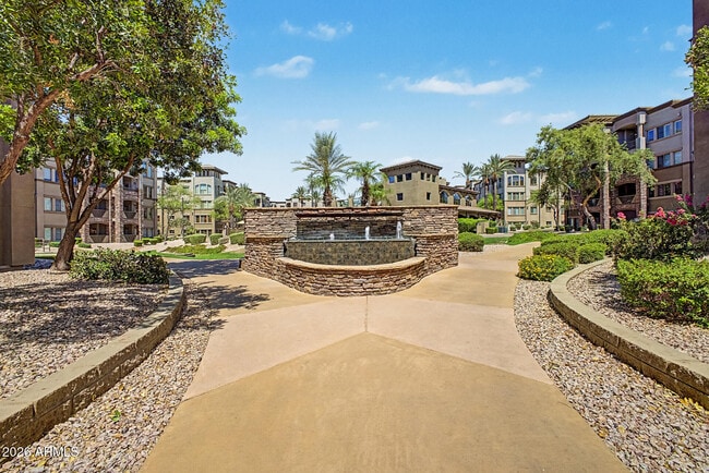 Building Photo - 5450 E Deer Valley Dr