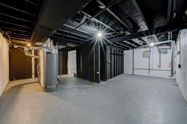 Building Photo - 5717 Beldon Dr