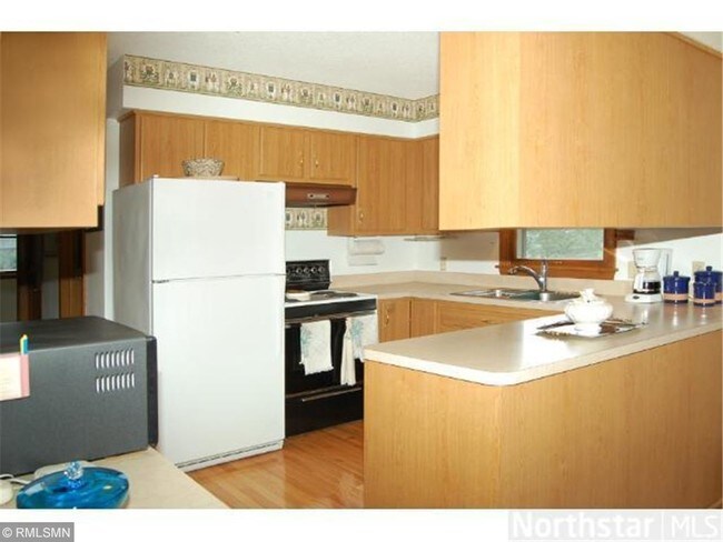 Building Photo - 14109 St Croix Trail N