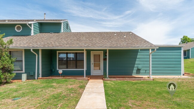 Building Photo - Charming Updated Gem Near Quail Springs!