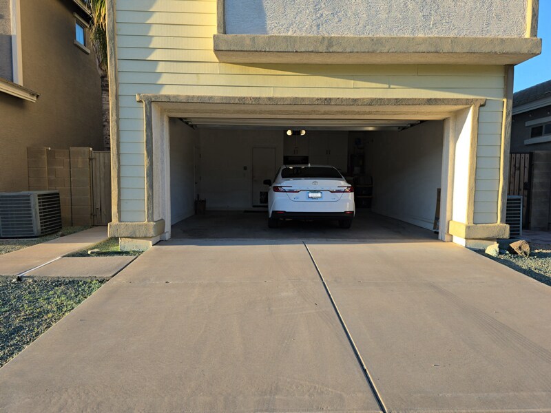 Building Photo - 4387 E Morrow Dr