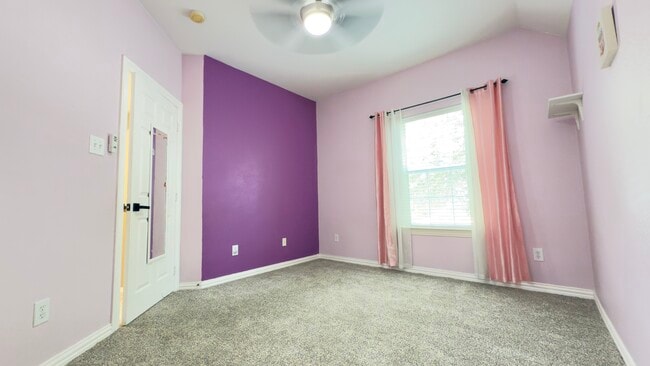 Building Photo - 4077 Frio Way