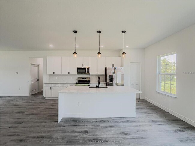 Building Photo - 14245 SW 28th Ct