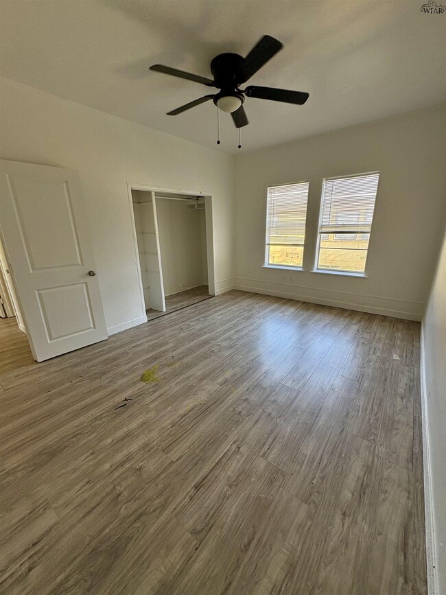 Building Photo - 2168 Ave H