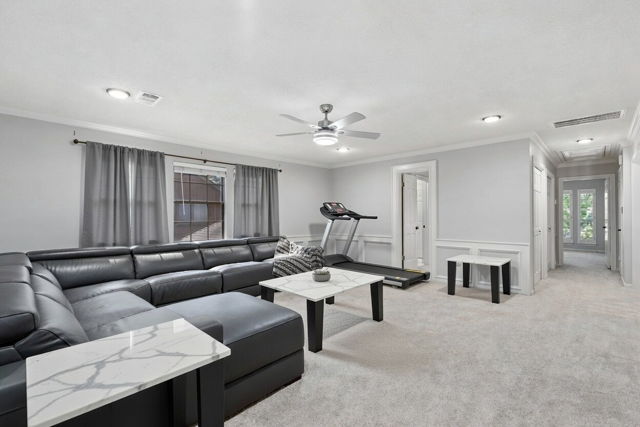 Building Photo - 1218 Emerald Green Ln