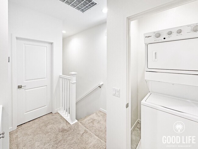 Building Photo - Beautiful 3BR Home in Stanton | Private Yard + 3 Car Attached Garage