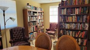 Building Photo - 1064 N Tamiami Trl