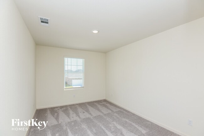 Building Photo - 8324 Stovepipe Dr