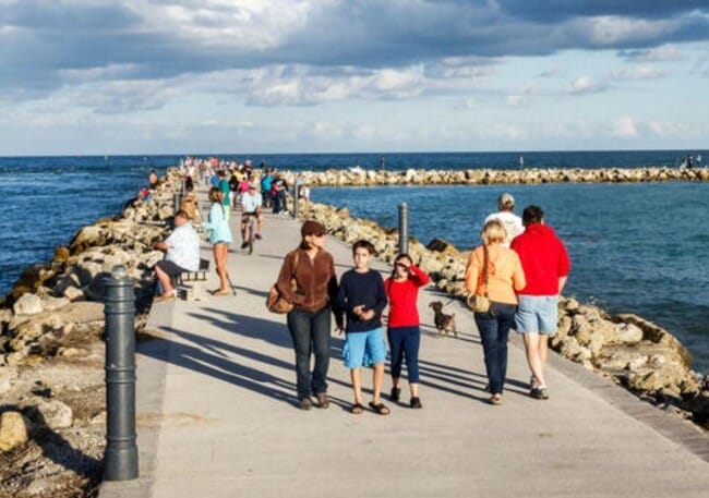 Building Photo - 1619 Merriment Way