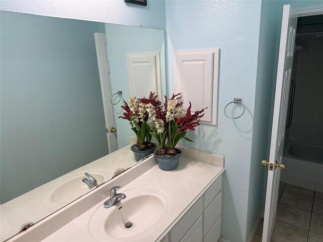 Building Photo - 11316 Faber Valley Cove